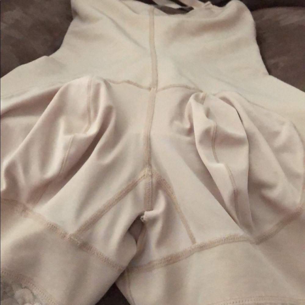 Compression Garment (L). W/Booty lifting Panel.